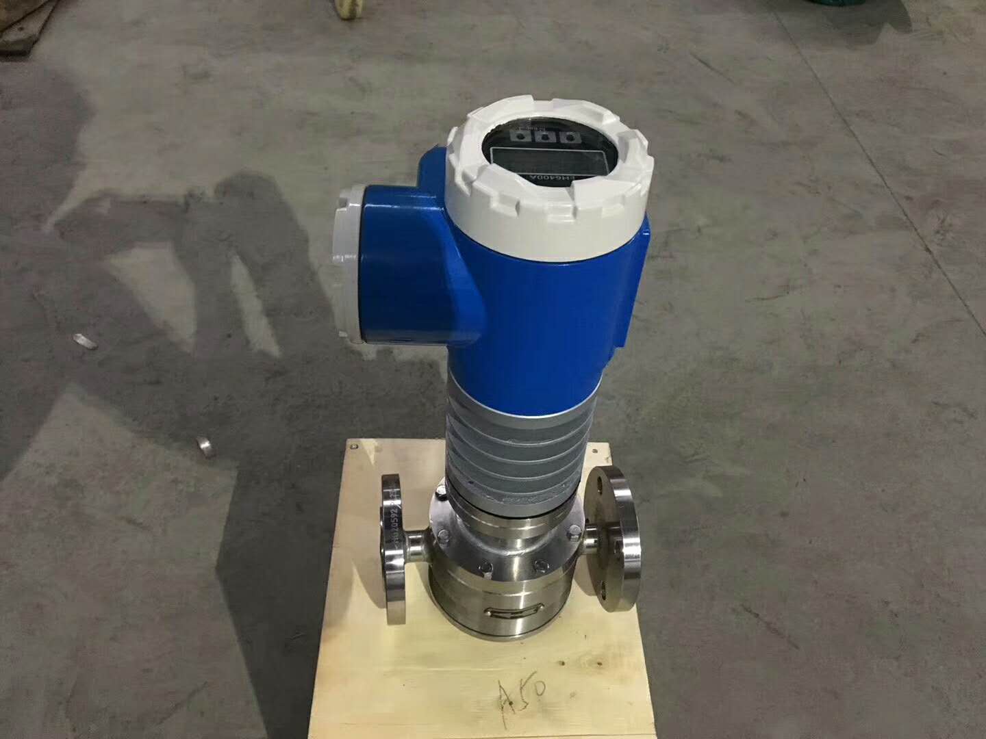 不銹鋼橢圓齒輪流量計(jì)，高粘度流量計(jì)，氯甲苯流量計(jì)