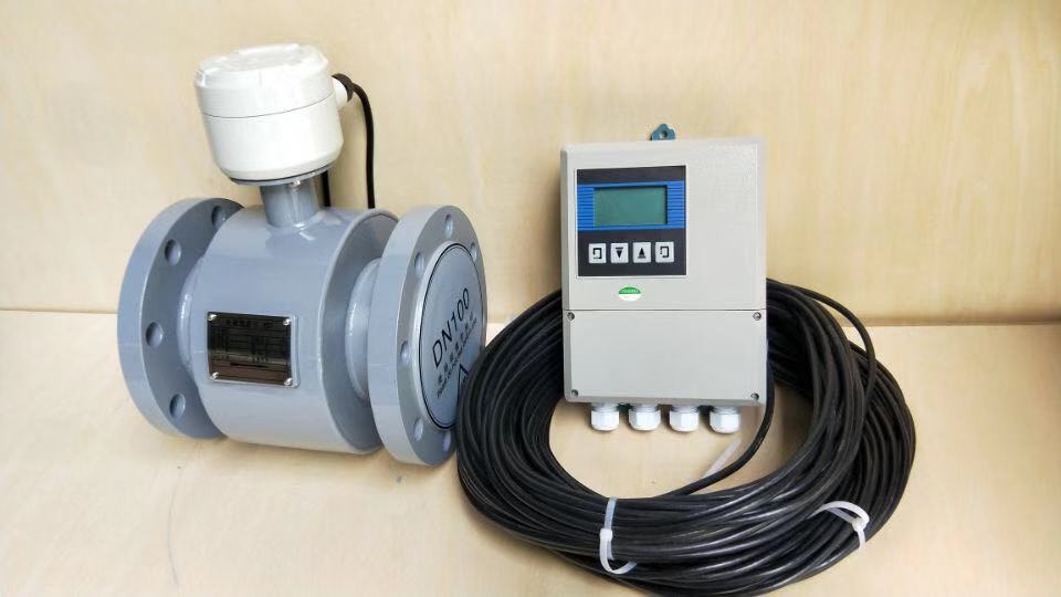 IP68防護(hù)等級(jí)電磁流量計(jì)，分體式電磁流量計(jì)